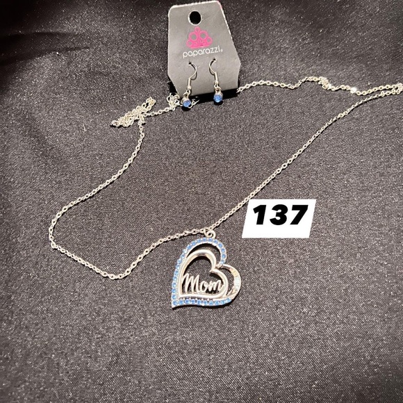 Fashionable Necklaces - Picture 3 of 7